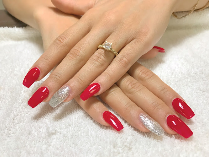Hope Nails