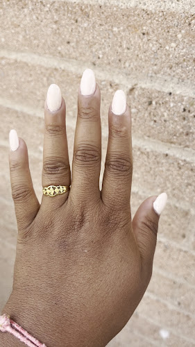 Hot Nails