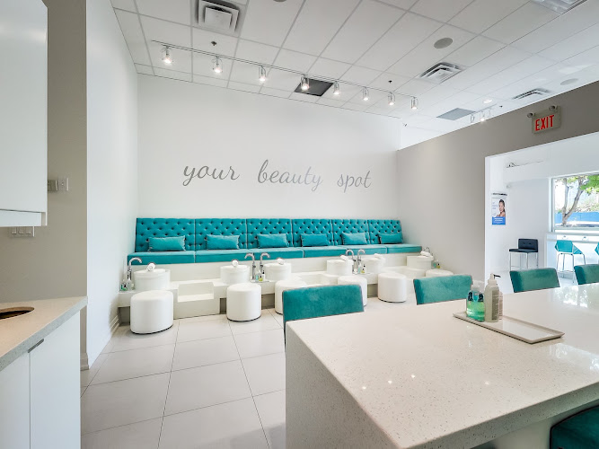 Indulge Beauty Bar