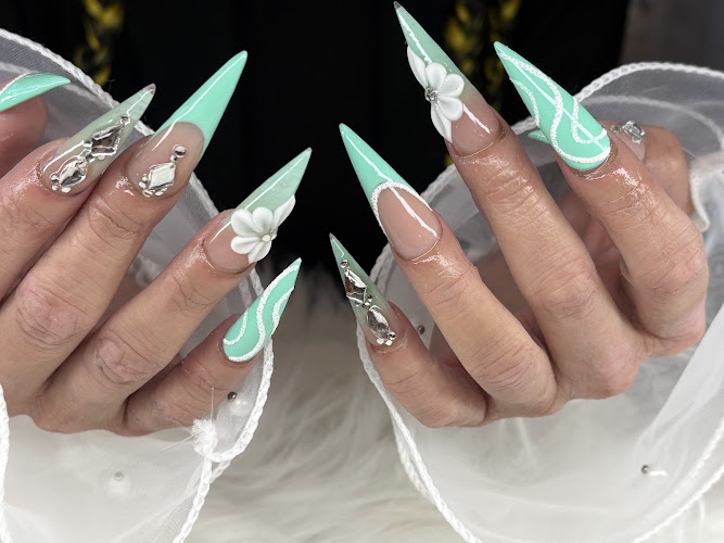 Infinity Nails & Day Spa