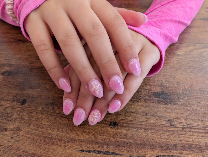 Ivy Nails and Spa