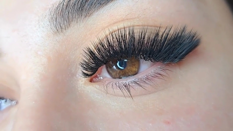 J Stone Beauty Academy | Lashes, Nails, Brows & Hair Extensions