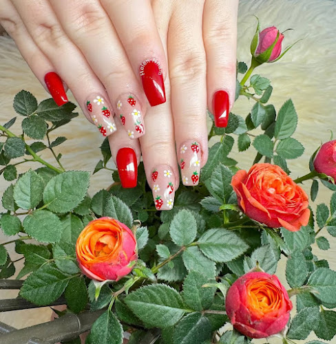 JJ Nails & Spa