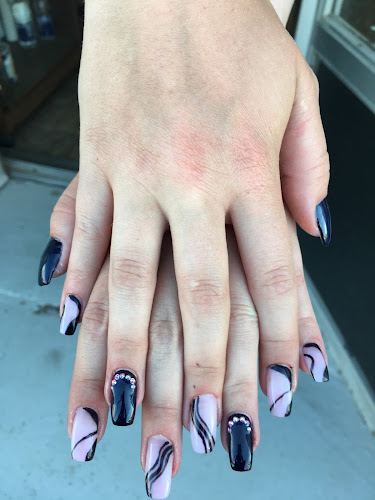 Kim Nails
