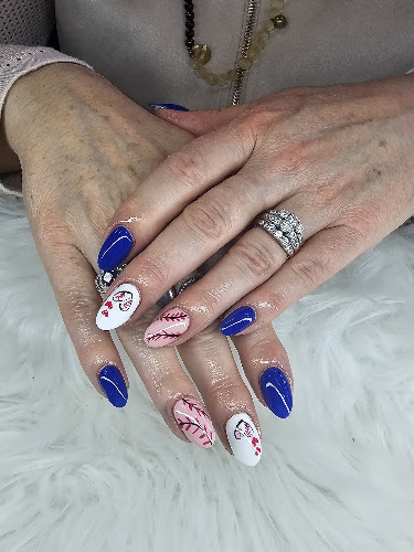 Kims Nails & Spa