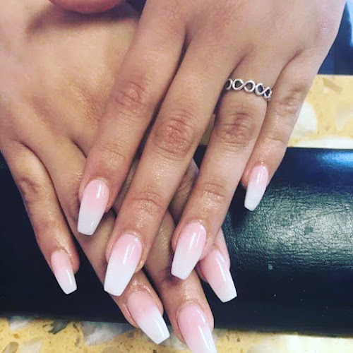 Krystar Nails Salon & Spa