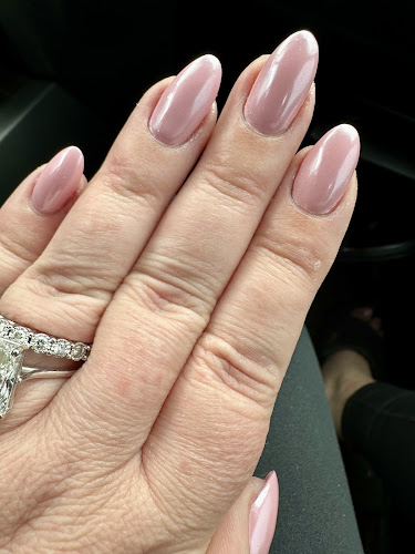 L.A. Nails
