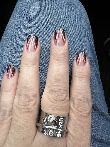 La Bella Nails Salon & Spa