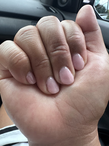 La Rouge Nails & Spa