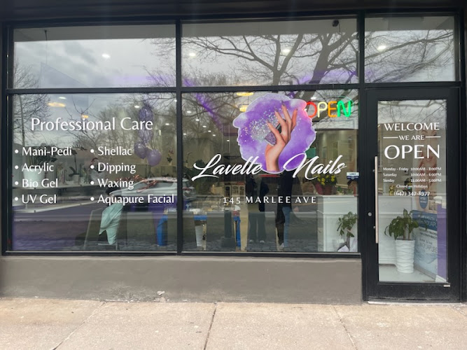 Lavelle Nails