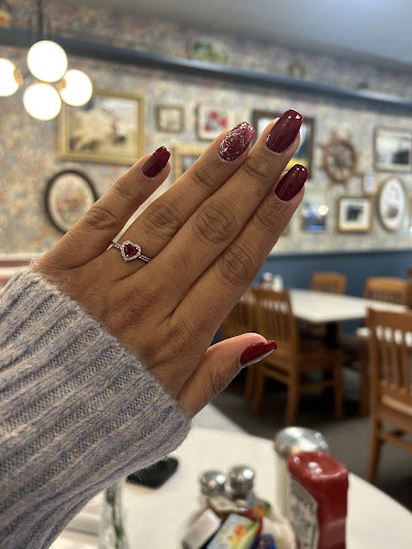 Le Nails