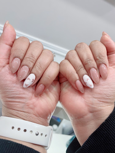 Lilian Nails