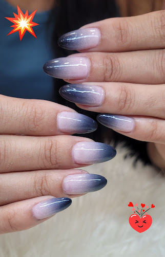 LNG Nails