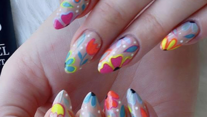 LOYAL NAILS & SPA (BIO-GEL)(Movati Athletic Plaza)