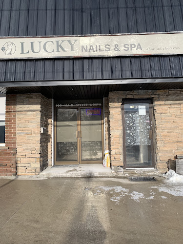 Lucky Nails & Spa, nail salon in Acton, Ontario