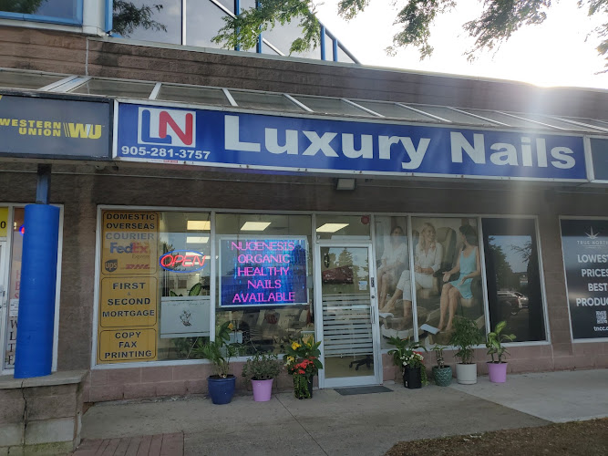 Luxury Nails best nail salon mississauga
