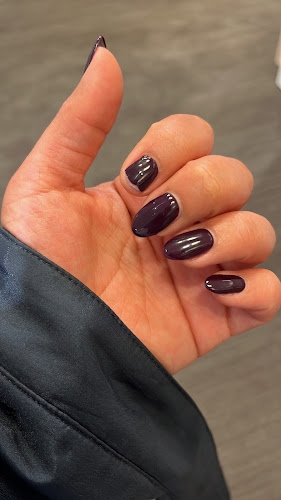Luxy Nails & Spa
