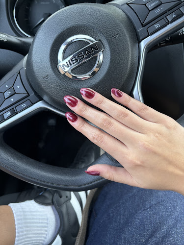 LYNNLYNN NAILS