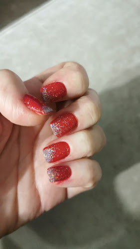 Magic Nails