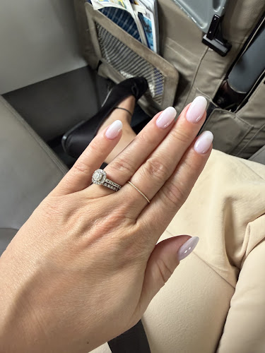 Manicure Mansion