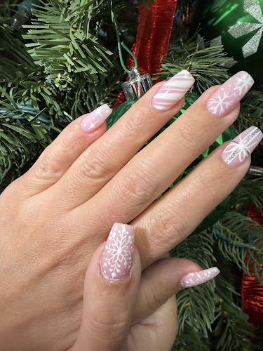 Maxxy Nail Salon