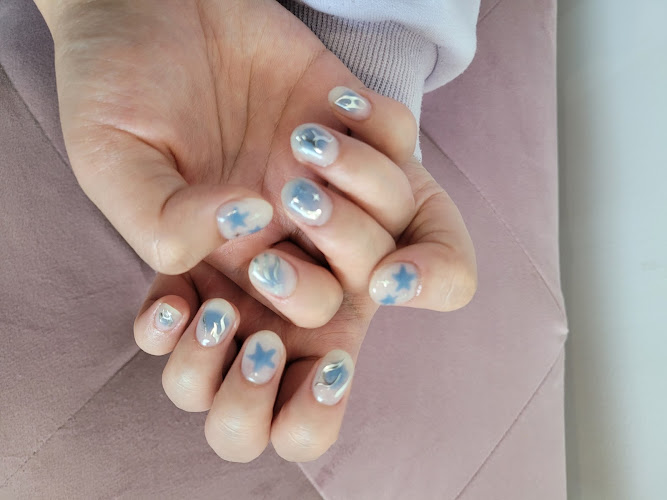 MiMi Nails and Waxing