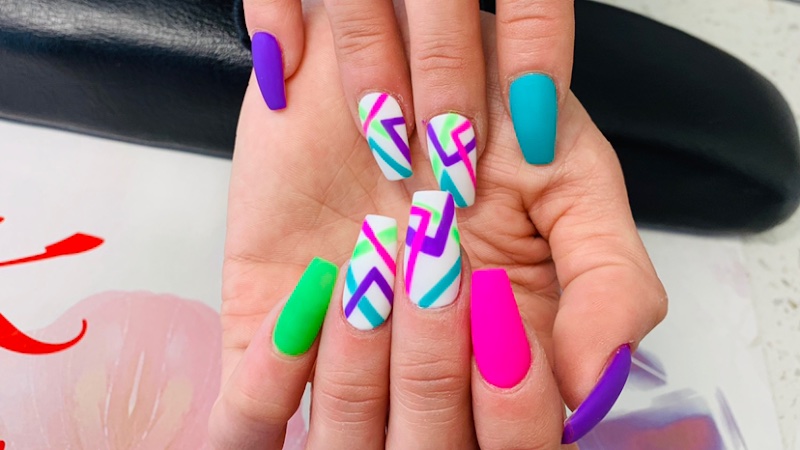MK Nails