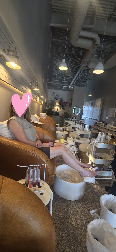 Mon papillon nails and spa