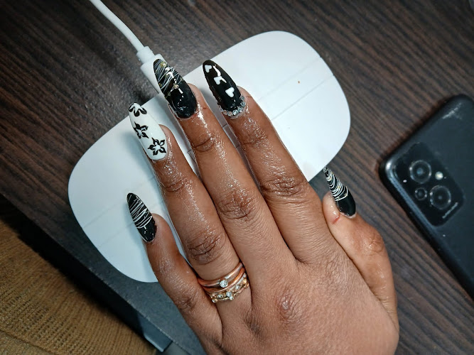 Nail by mann