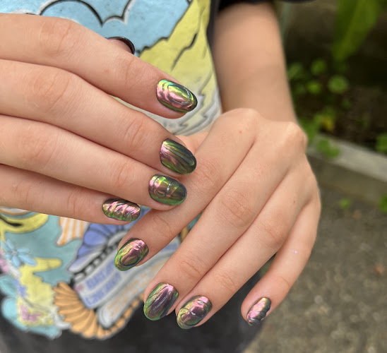 Nail studio