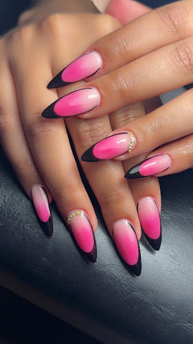 Nails By Kaur