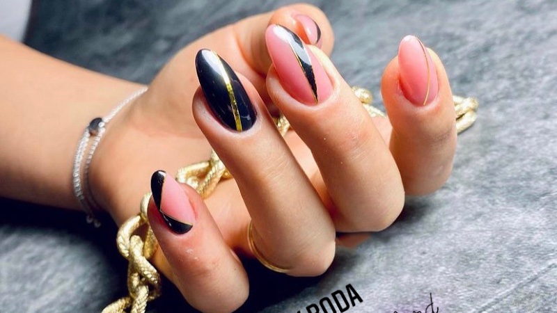 Nails by Roda, nail salon in Bradford West Gwillimbury, Ontario