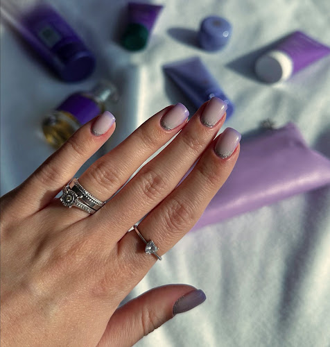 Nails by Yulia