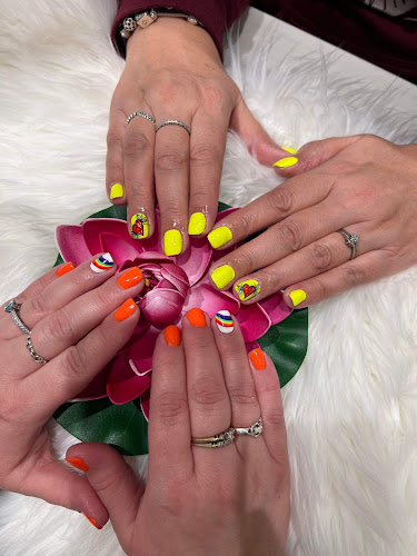 Nails for You