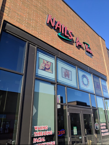 Nails For You, nail salon in Old Toronto, Ontario