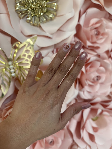 Nails For You Yonge Eglinton