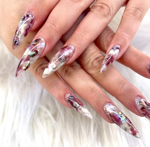 Nails Tata