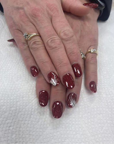 NAILS WORLD SALON, nail salon in Hanmer, Ontario