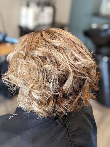 Namaste Salon & Spa, nail salon in Mildmay, Ontario