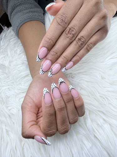 Natural Beauty Nails
