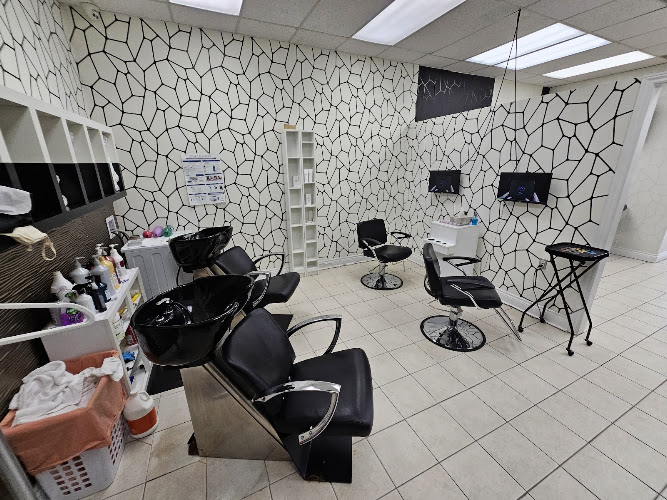 nolaSalon