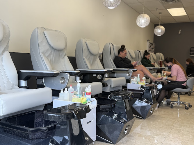 Organic Nail Lounge & Spa ( Georgetown)