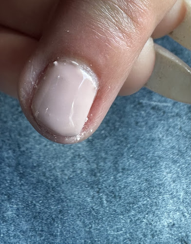 Oscar Nails