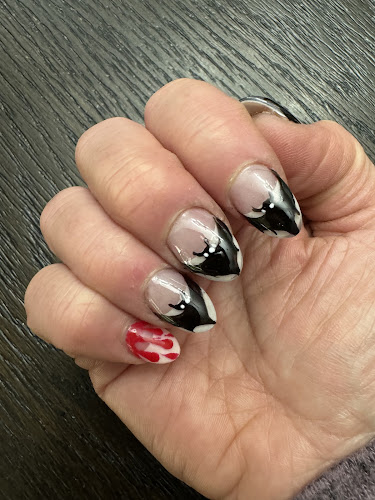 PINKS NAILS SPA II