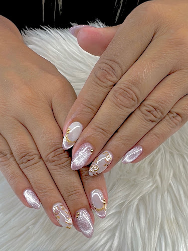 PRINCESS NAILS