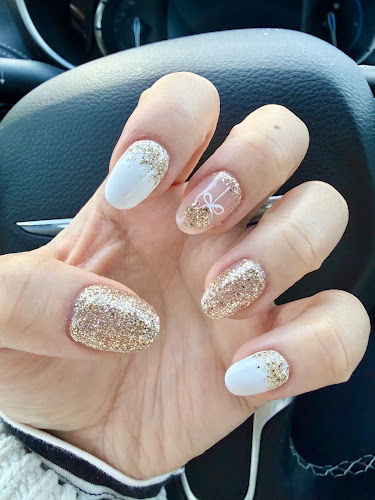 PURPL Nail Bar