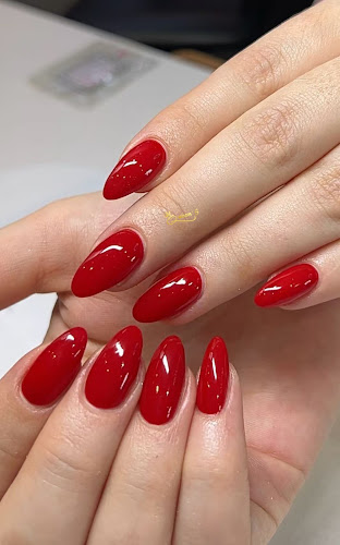Queen's Nail Spa, nail salon in Sharon, Ontario