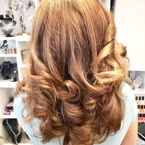 Ray daniel salon & spa