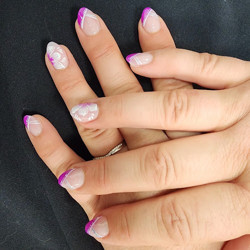 Regal Nails, Salon & Spa