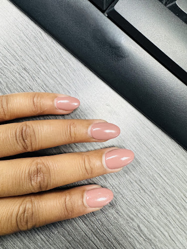Regal Nails, Salon & Spa
